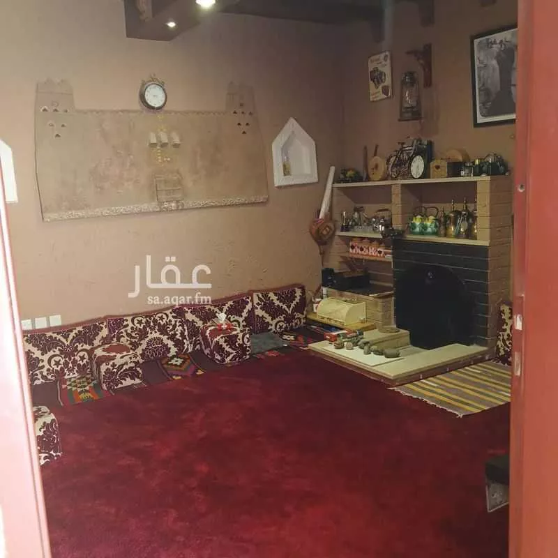 فيلا 15 غرف في عرقة 6