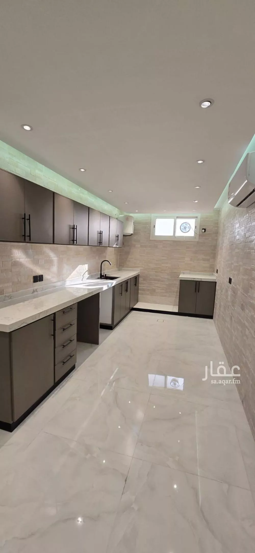2 bedroom apartment in Al Aqiq 2