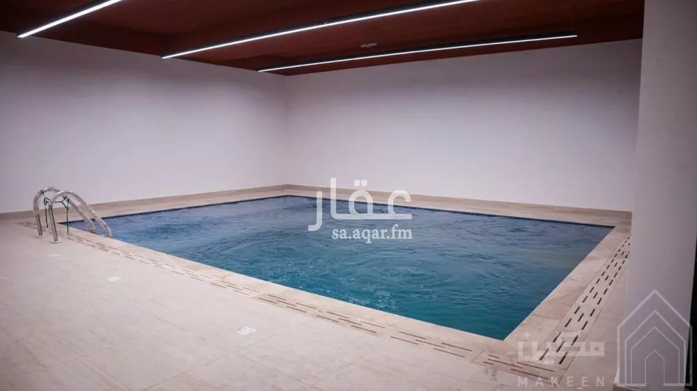 عمارة 6966 م² في الريان 2