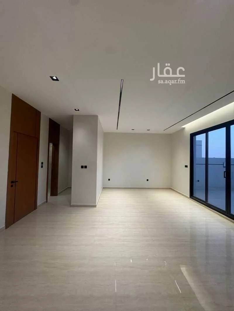 6 bedroom villa in Al Aridh 2