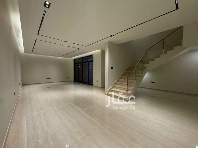 6 bedroom villa in Al Aridh 7