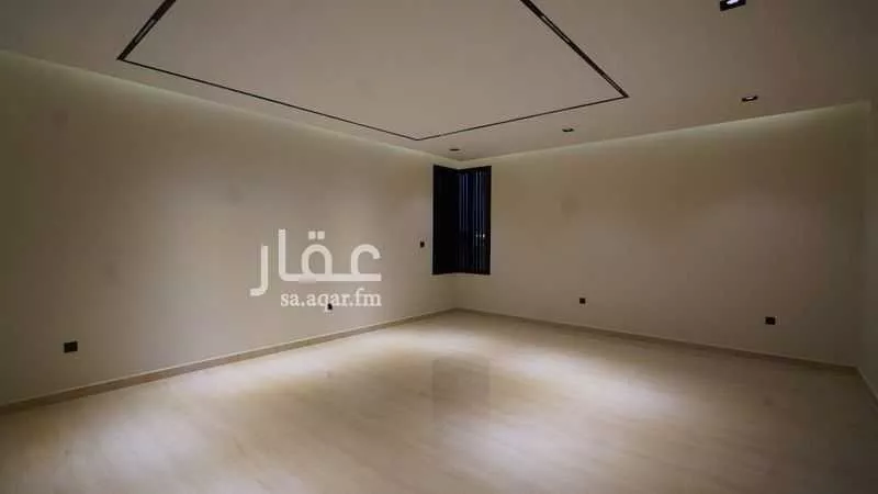 فيلا 6 غرف في العارض 4