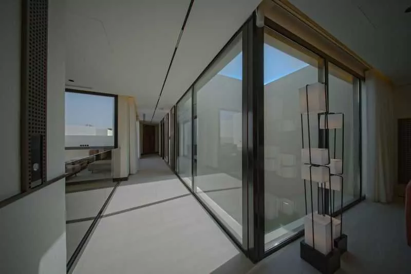 4 bedroom villa in Al Malqa 8