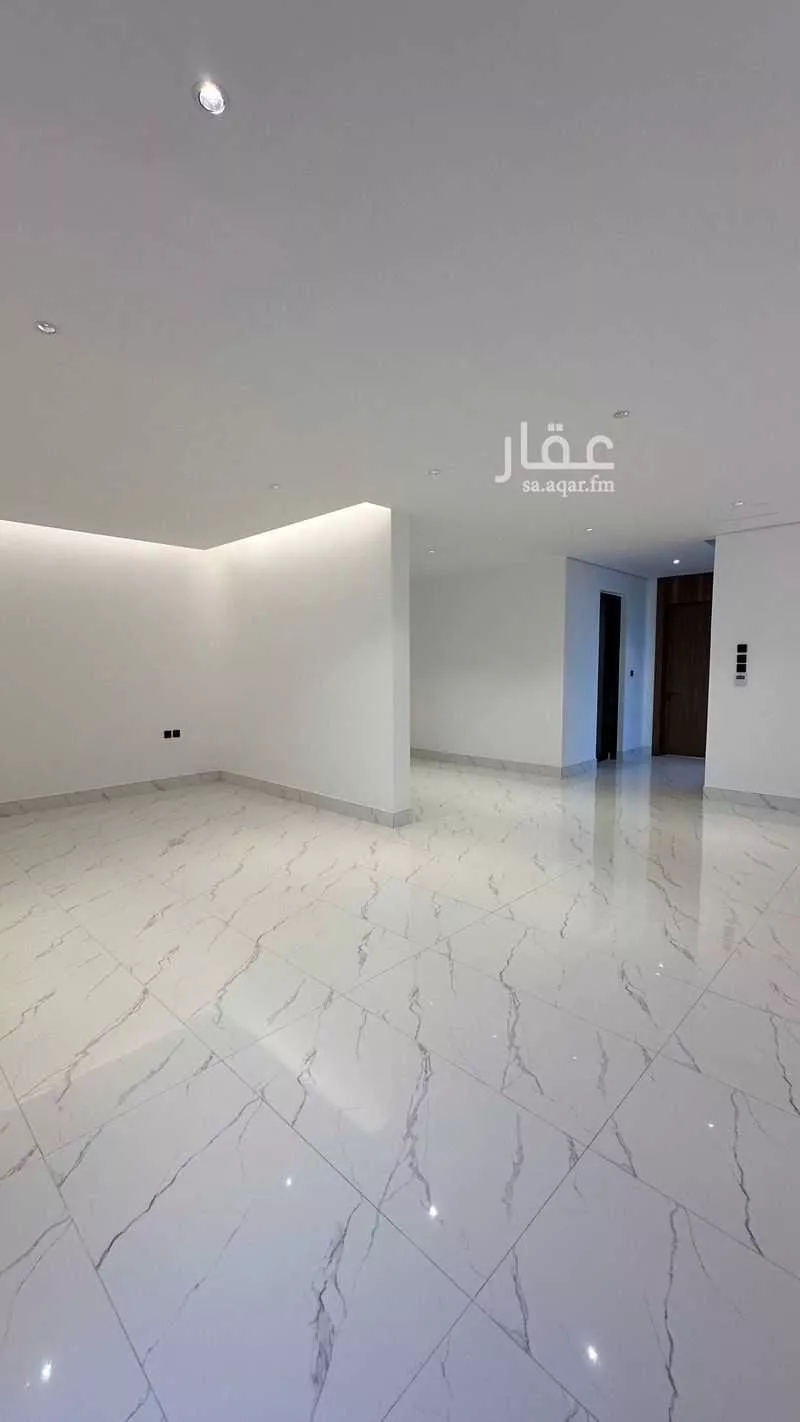 فيلا 5 غرف في النرجس 4