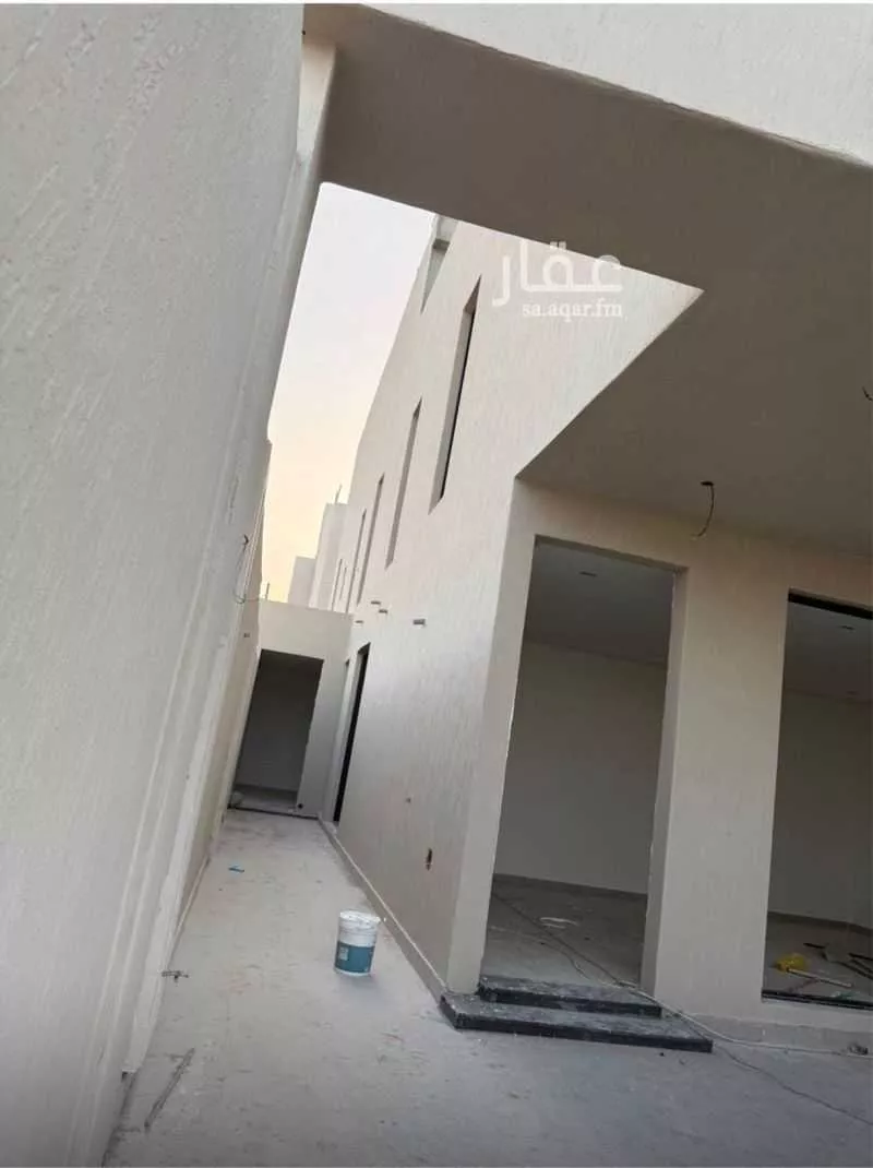 فيلا 12 غرف في الجنادرية 2