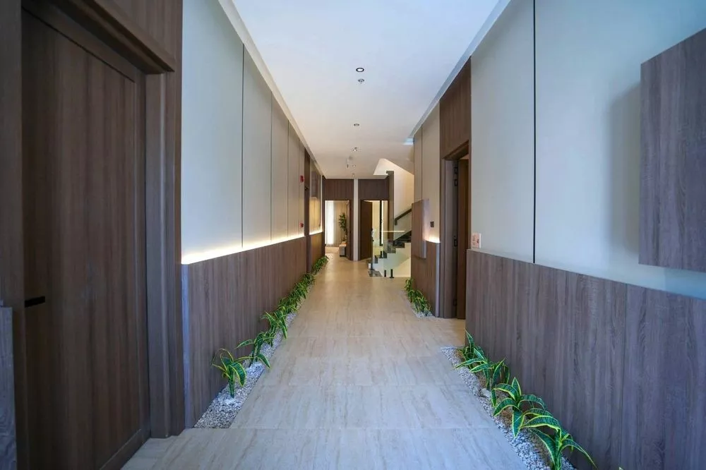 3 bedroom apartment in Al Qairawan 4