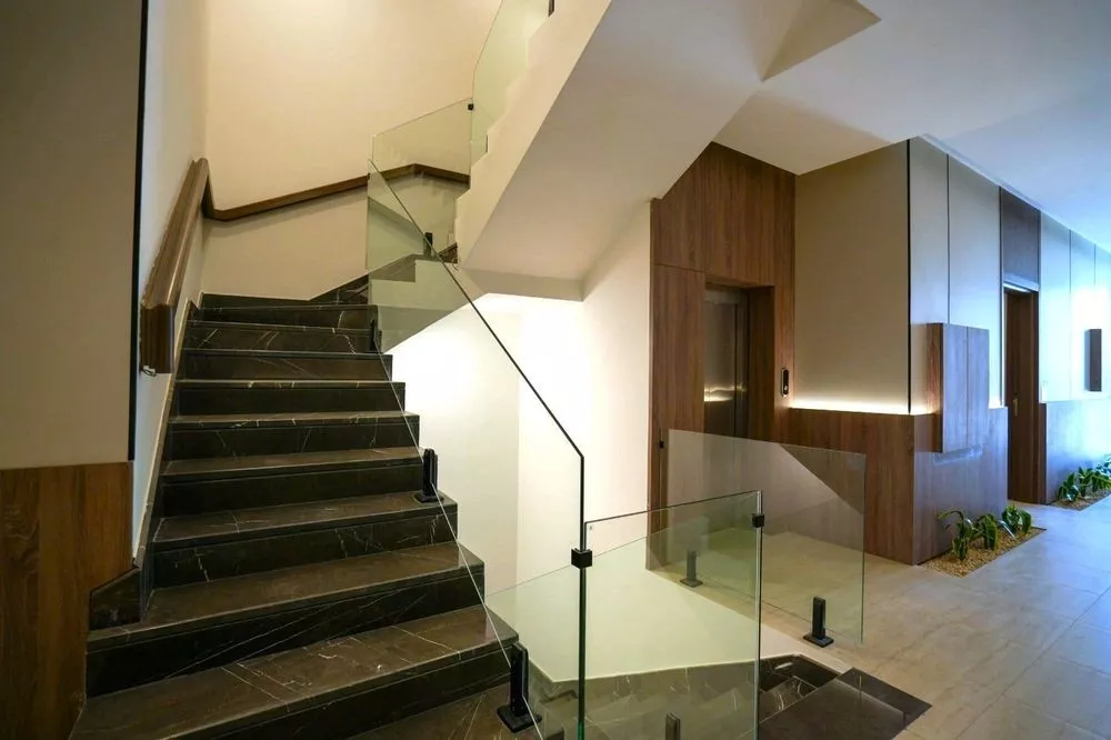 3 bedroom apartment in Al Qairawan 5