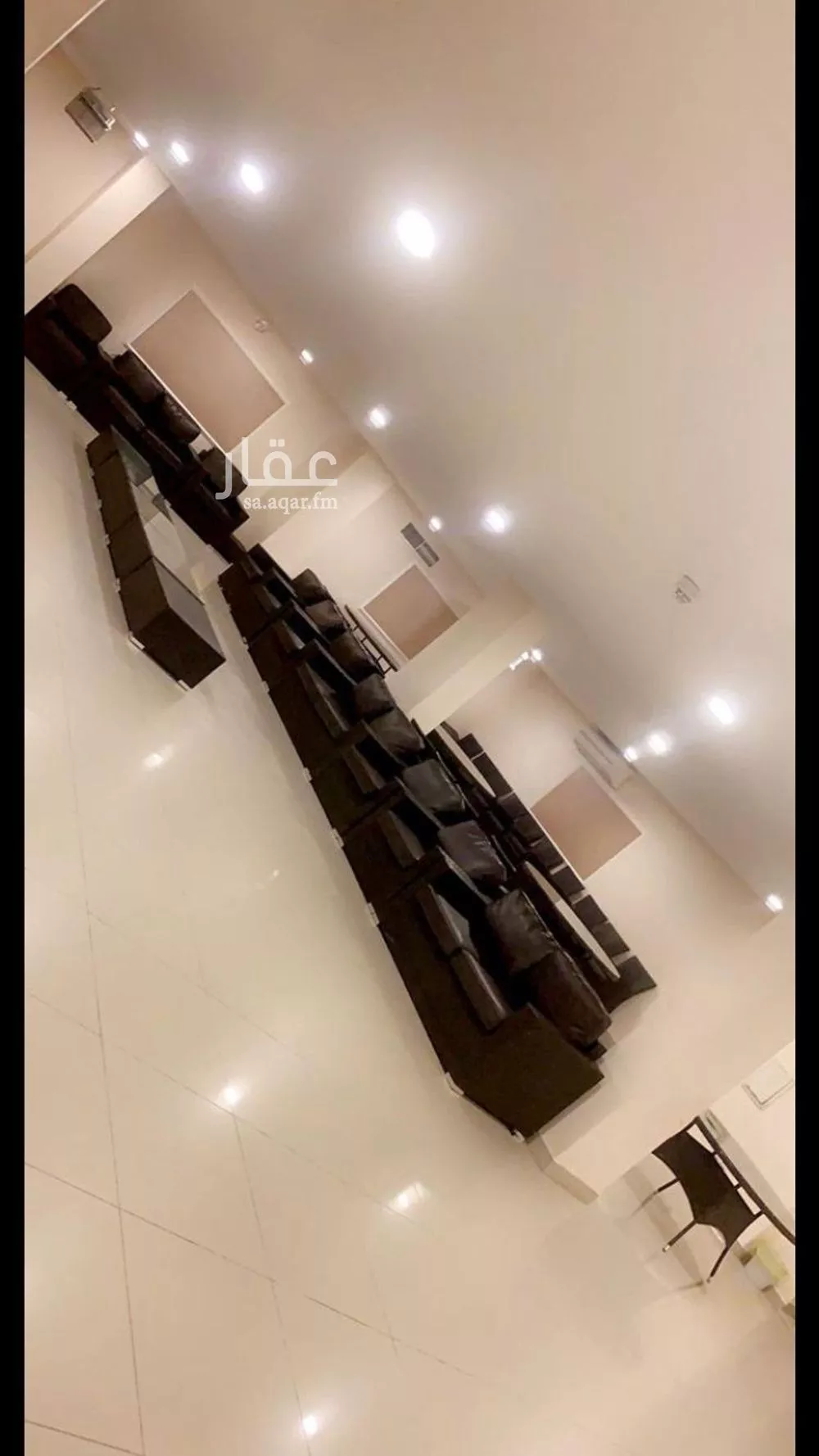 فيلا 4 غرف في الحمرا 24