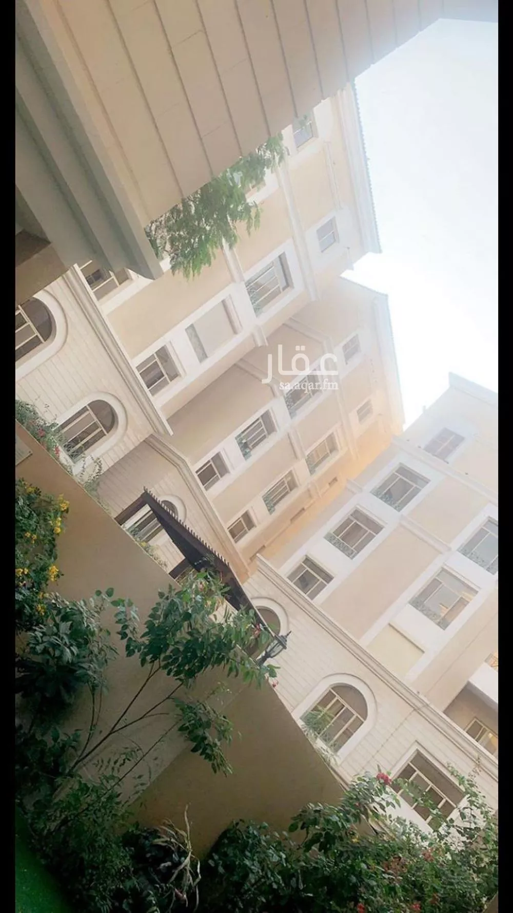 فيلا 4 غرف في الحمرا 2