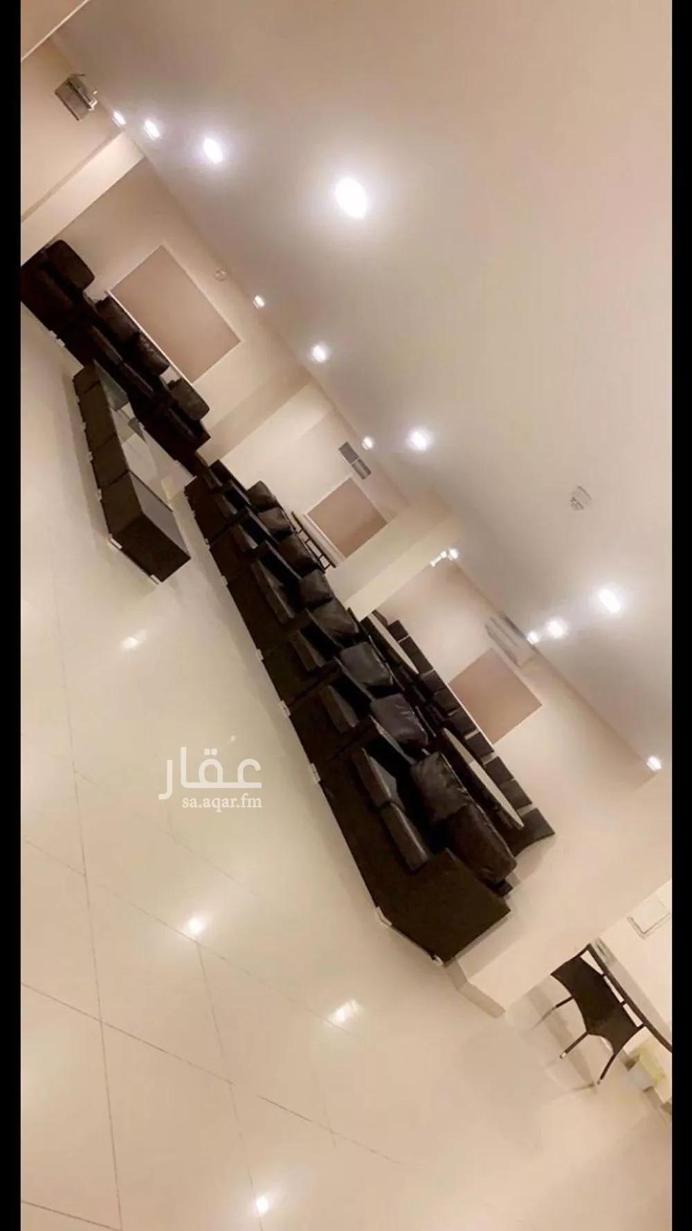 فيلا 4 غرف في الحمرا 25