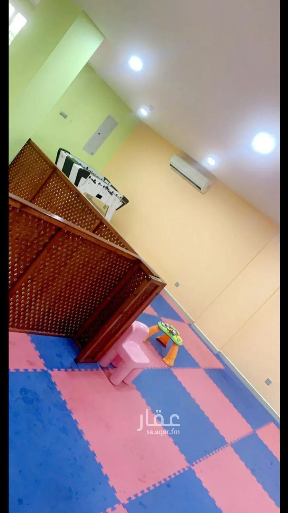 فيلا 4 غرف في الحمرا 7