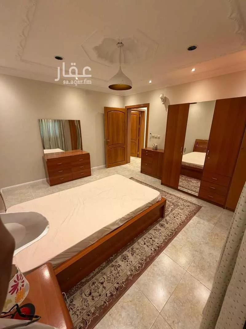 دور 5 غرف في عرقة 22
