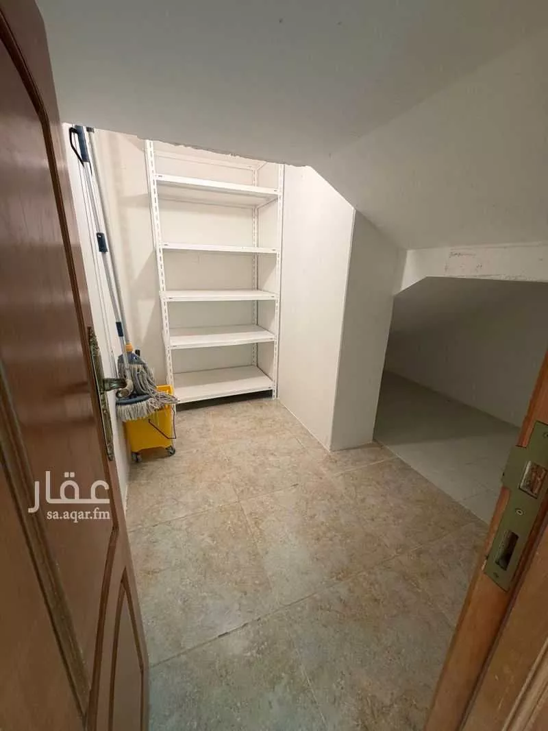 دور 5 غرف في عرقة 23