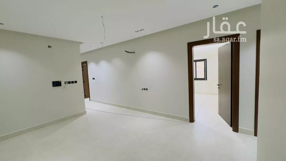 4 bedroom apartment in Al Naeem 8