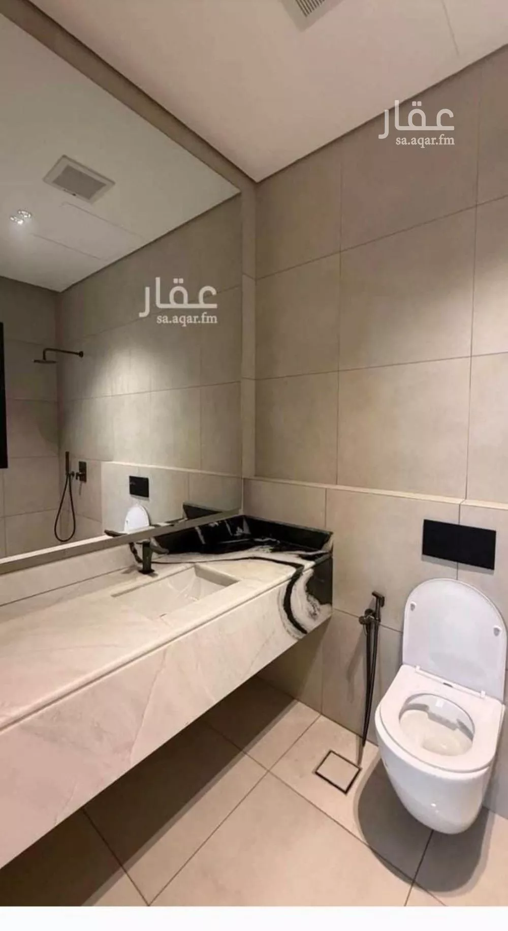شقة 4 غرف في العارض 7