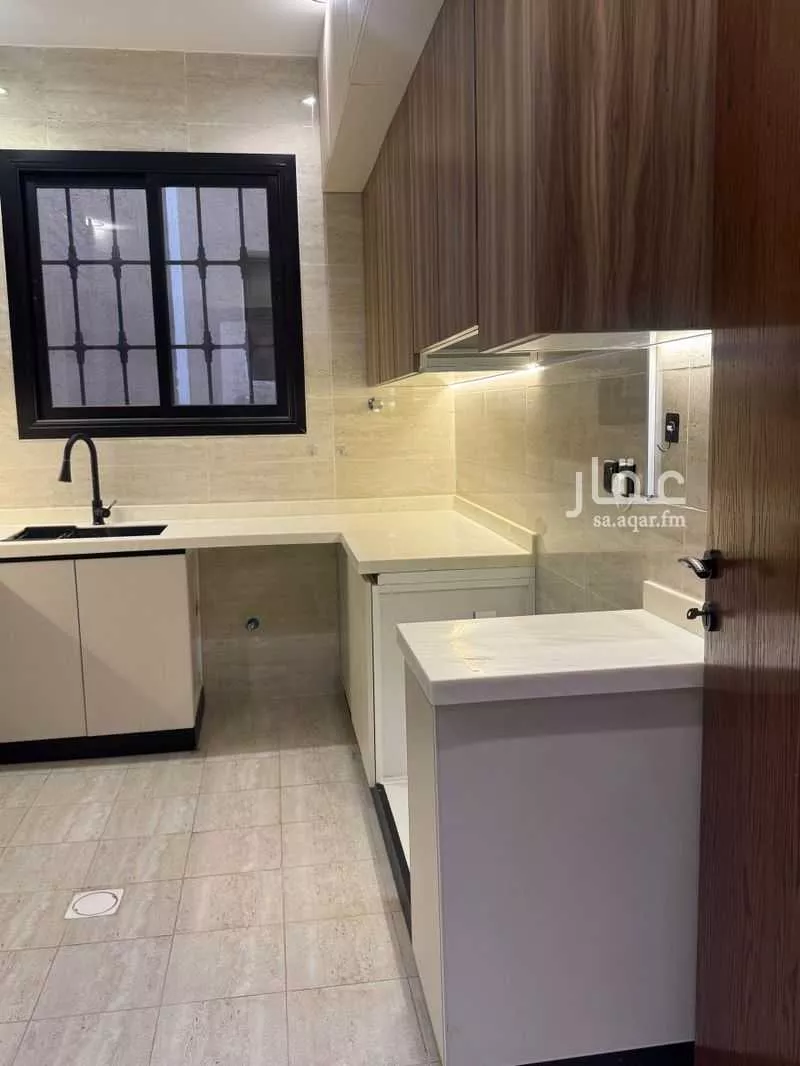 3 bedroom apartment in Al Rimal 3