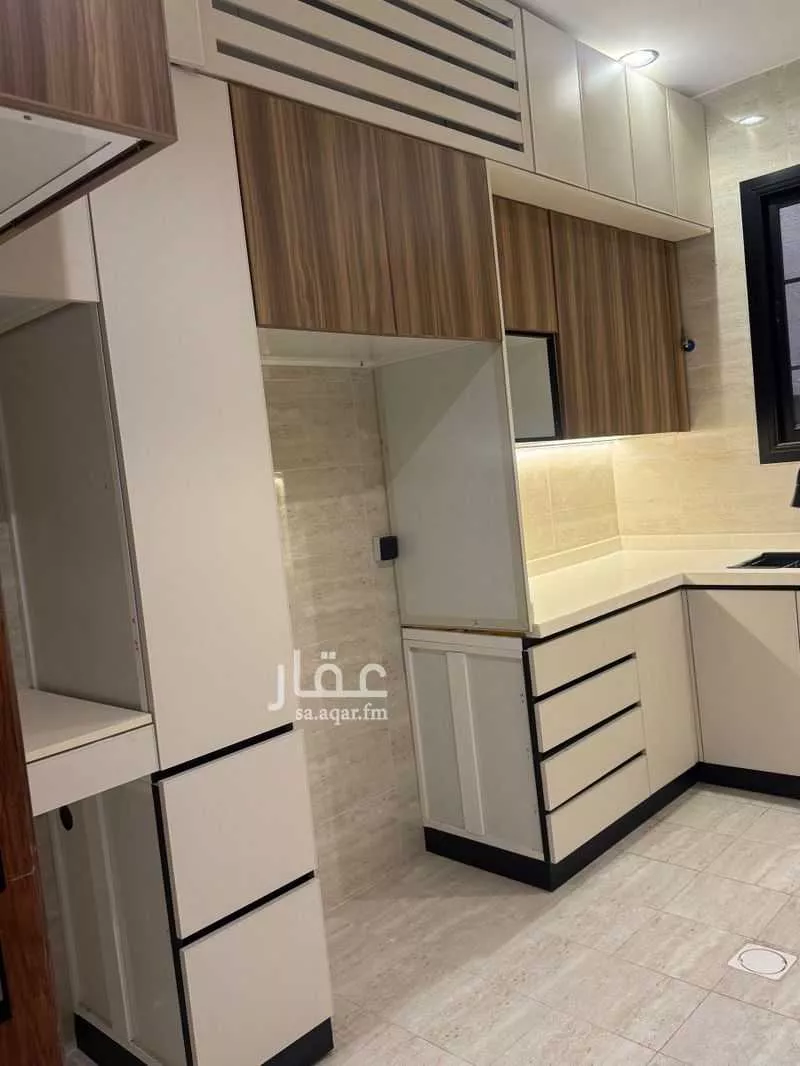 3 bedroom apartment in Al Rimal 6