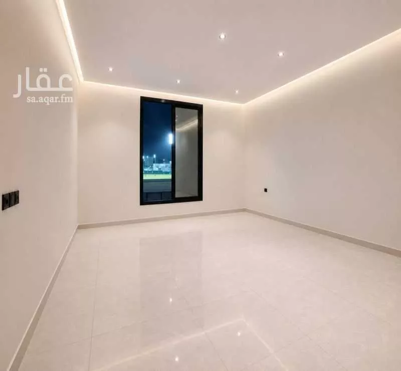 عمارة 174 م² في الرحاب 6