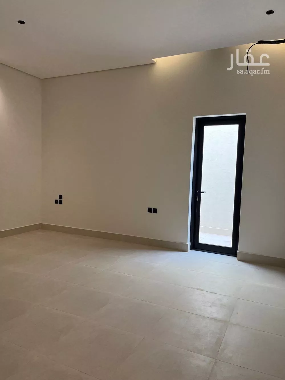 2 bedroom floor in Al Rabie 9