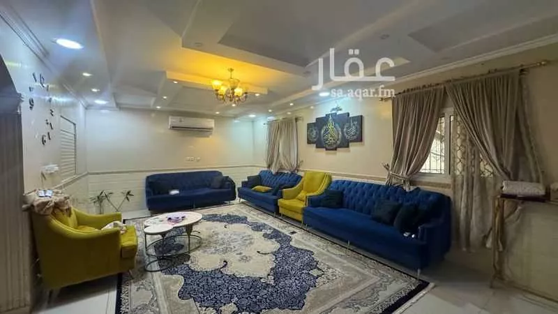 فيلا 7 غرف في ضاحية الملك فهد 7