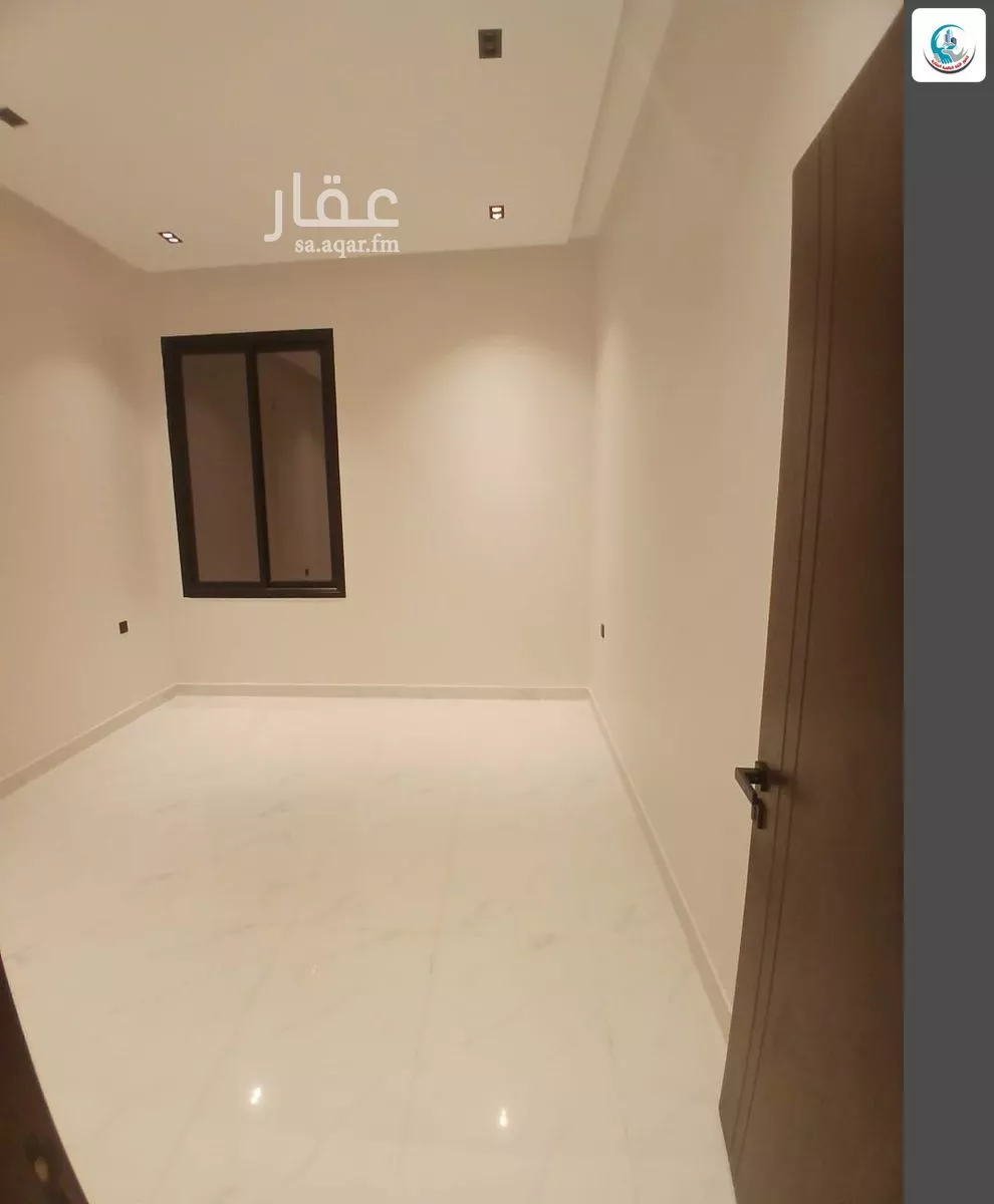 5 bedroom floor in Al Janadriyah 4