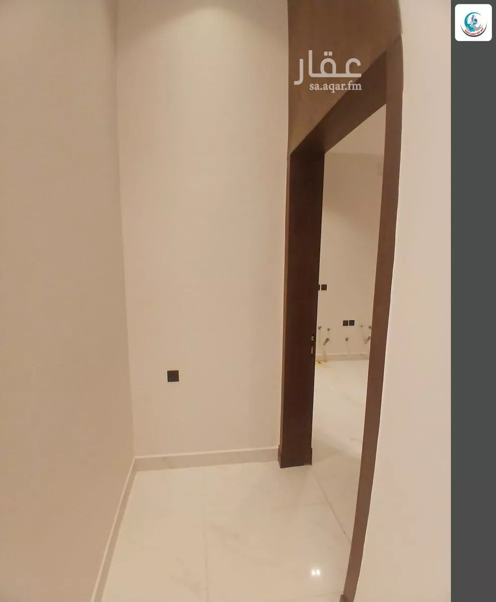 5 bedroom floor in Al Janadriyah 7