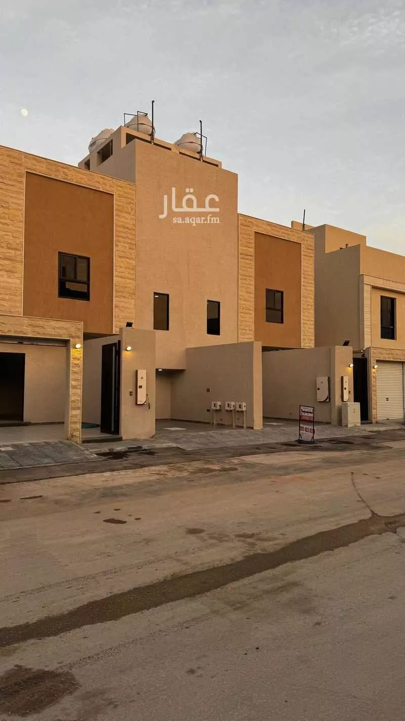 4 bedroom floor in Al Rimal 2