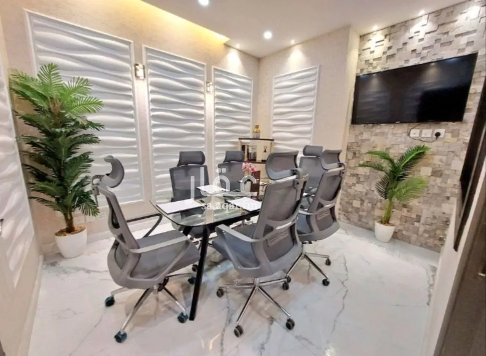 51 sqm office in Al Olaya 12