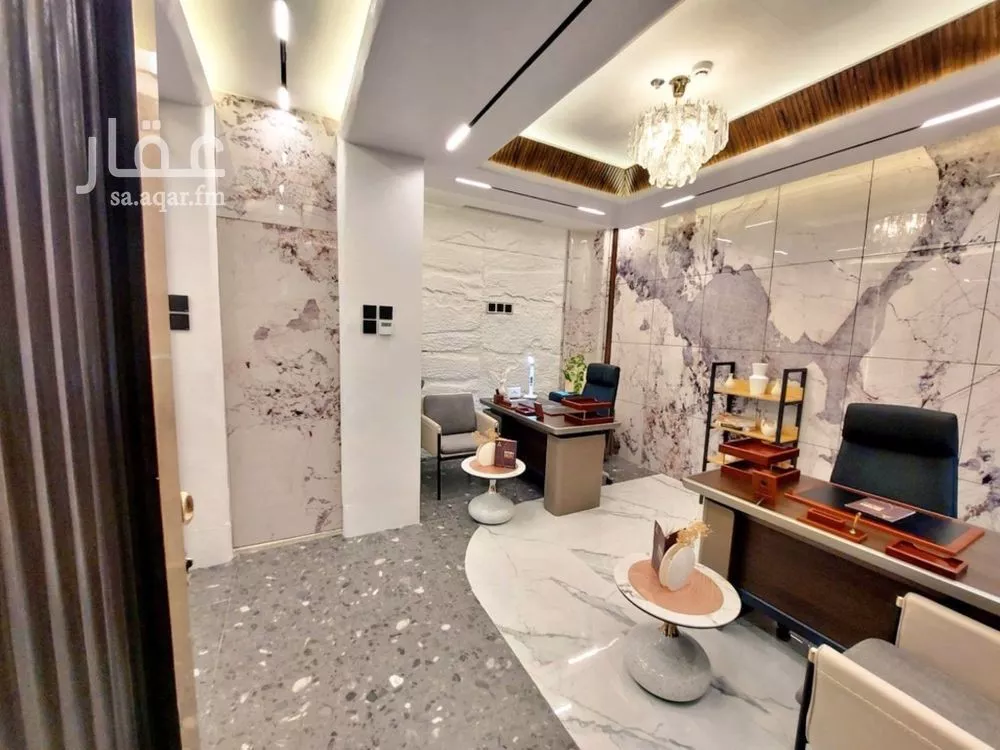 51 sqm office in Al Olaya 18