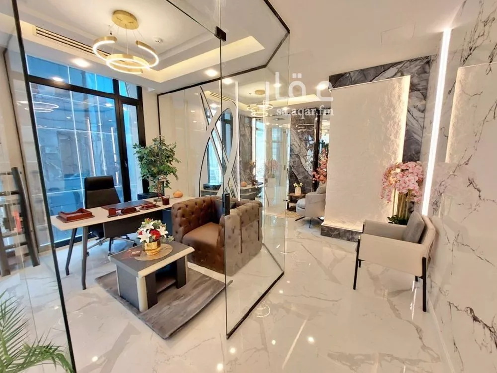 51 sqm office in Al Olaya 21