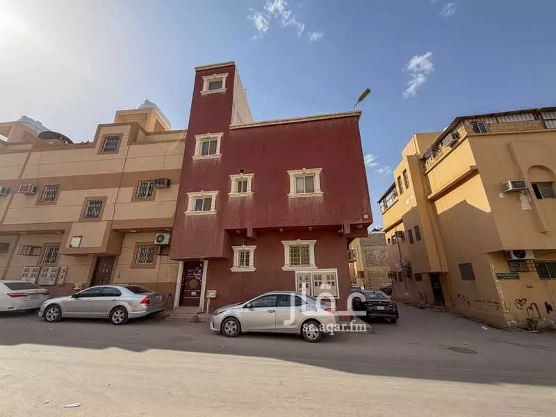 عمارة 124 م² في الشميسي 6