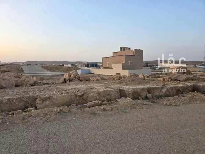 أرض 1432 م² في بنبان 2