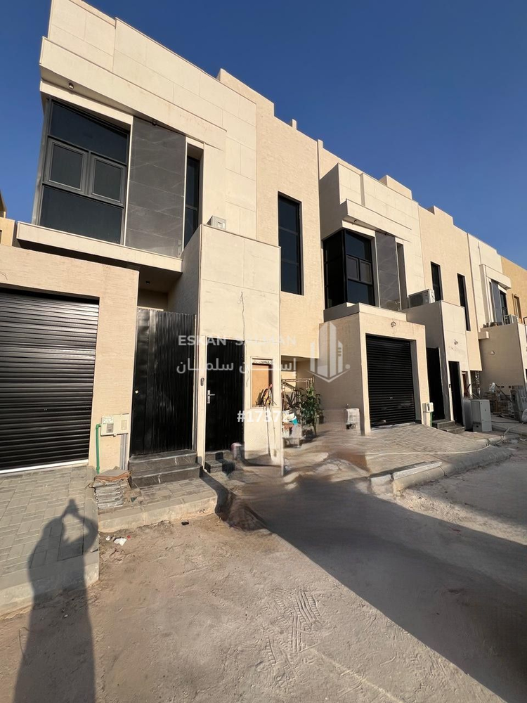 5 bedroom apartment in Granada, Riyadh 2