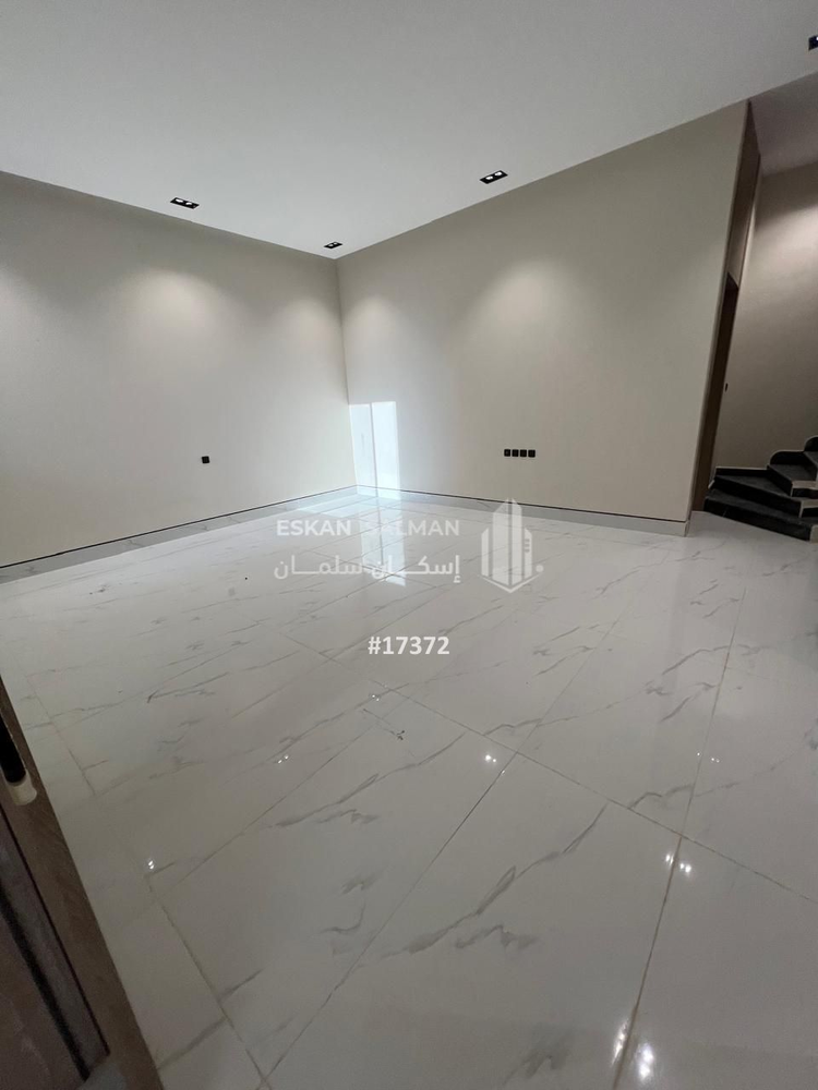 5 bedroom apartment in Granada, Riyadh 4