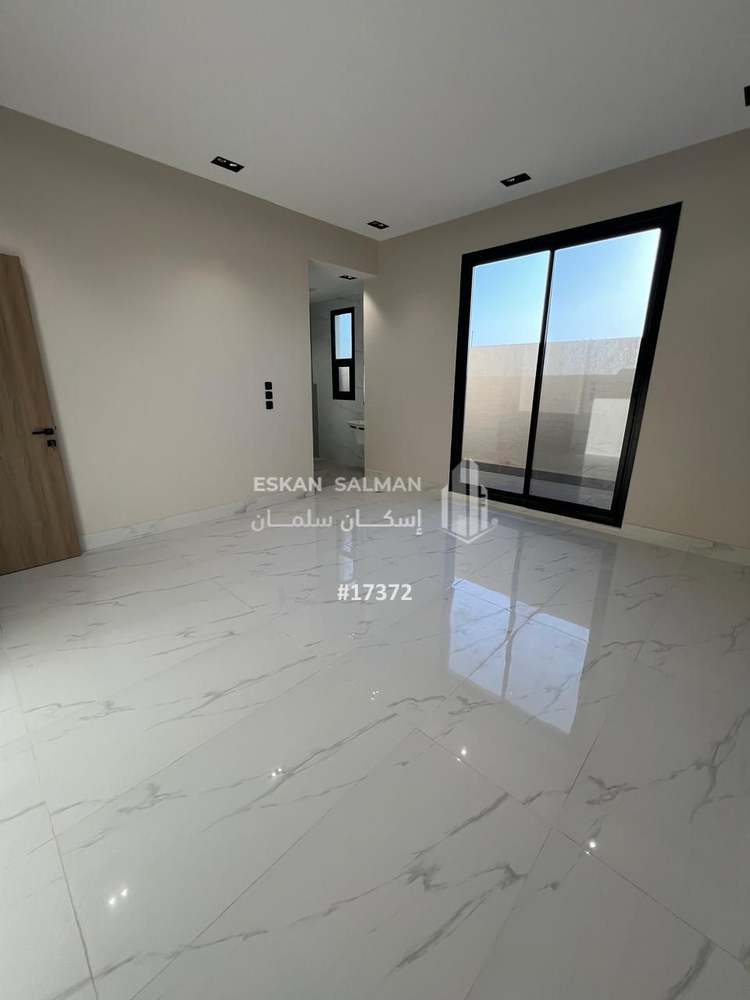 5 bedroom apartment in Granada, Riyadh 7