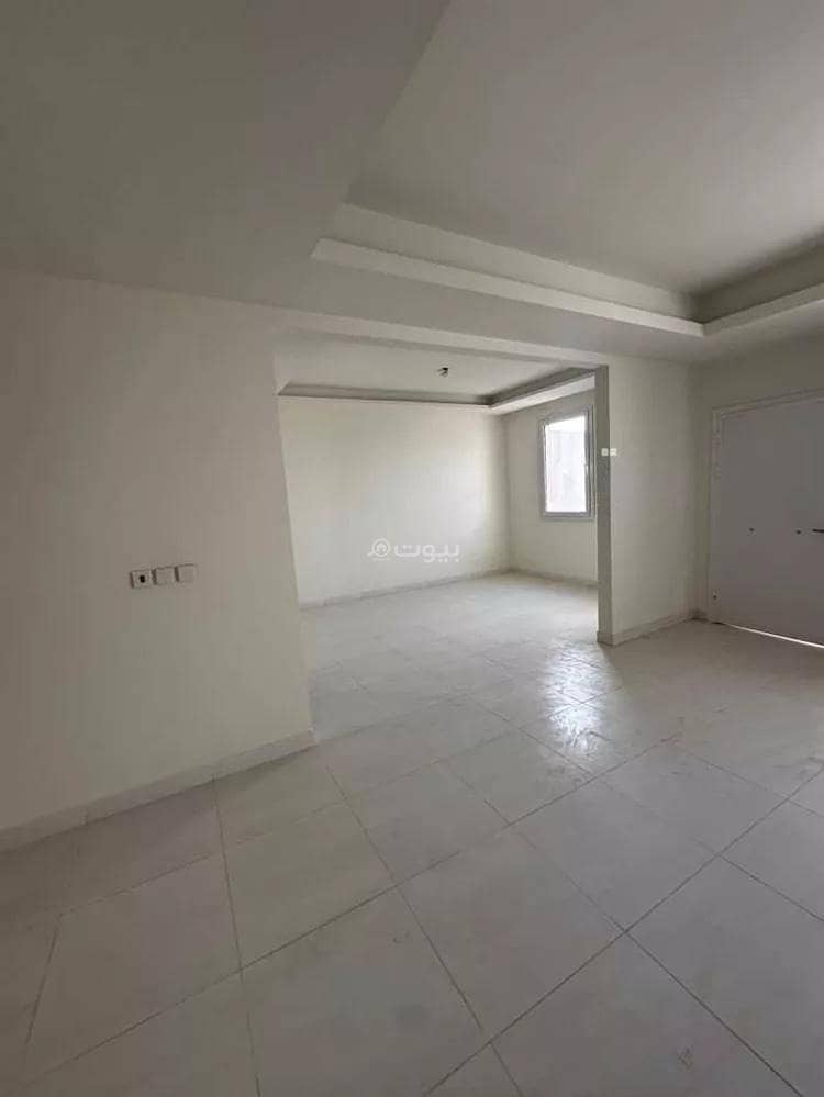 4 bedroom villa in King Khalid International Airport, Riyadh 4