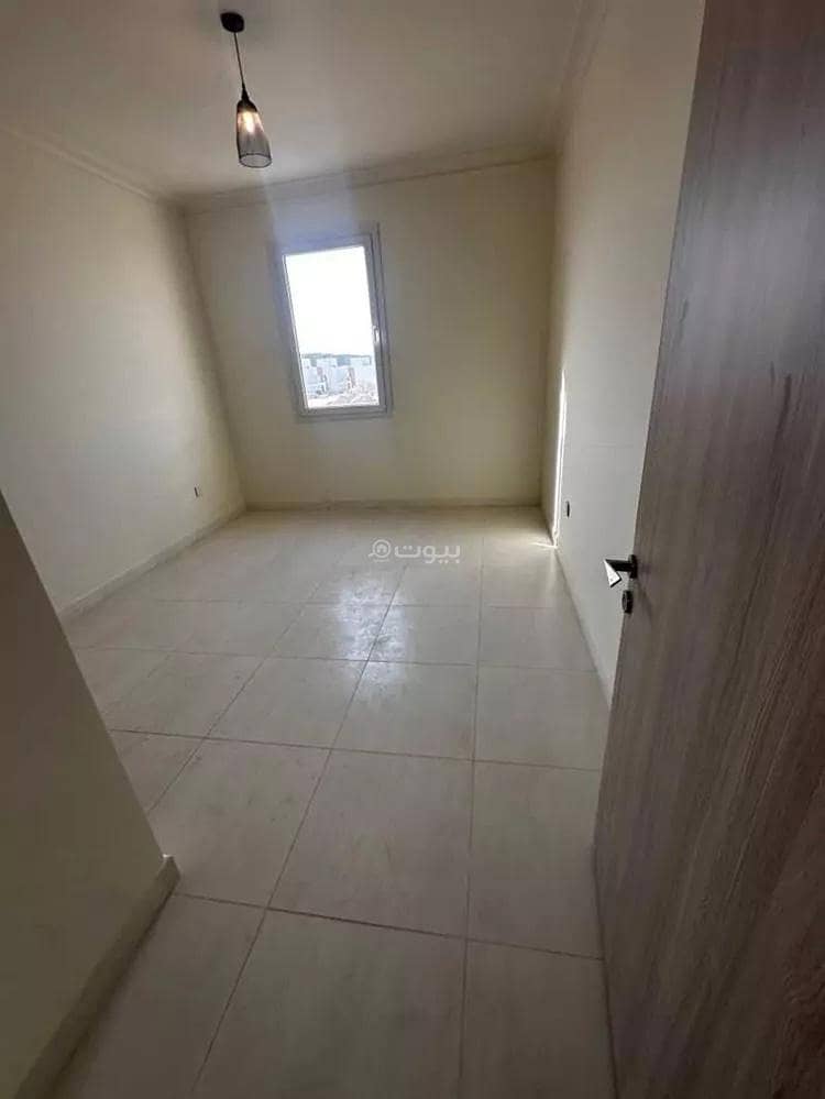 4 bedroom villa in King Khalid International Airport, Riyadh 13