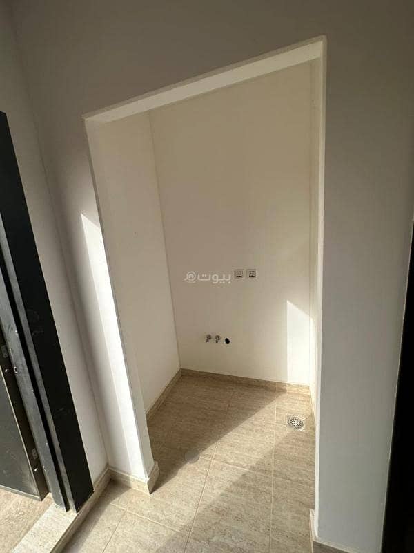 7 bedroom villa in King Khalid International Airport, Riyadh 22