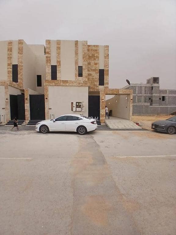 7 bedroom villa in Al Nukhbah, Riyadh 2
