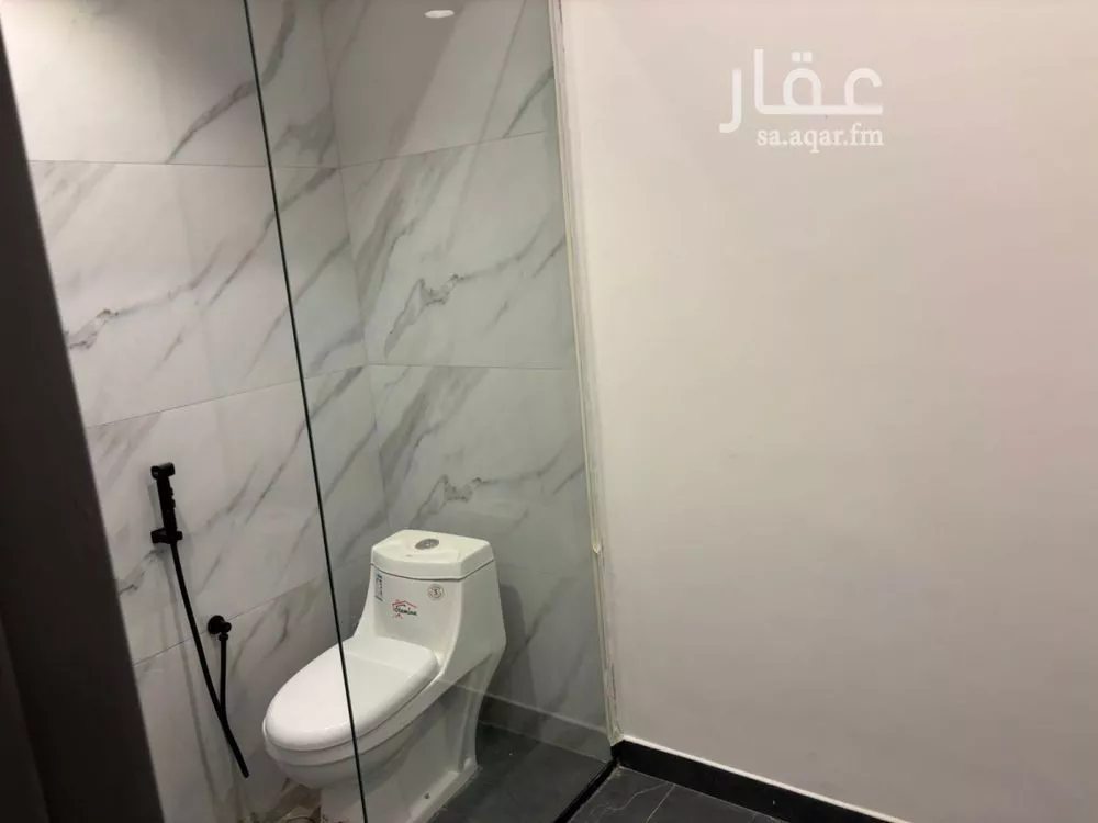 دور 4 غرف في العارض 9