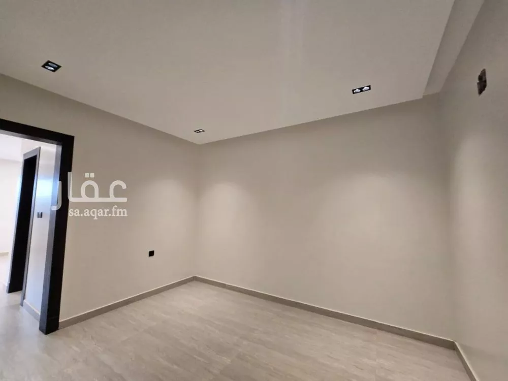 4 bedroom villa in Al Uraija Al Awsat, Riyadh 10