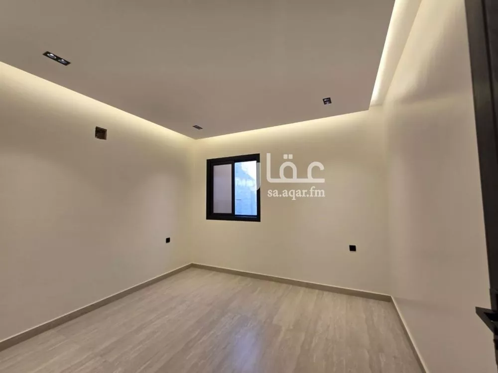 4 bedroom villa in Al Uraija Al Awsat, Riyadh 14
