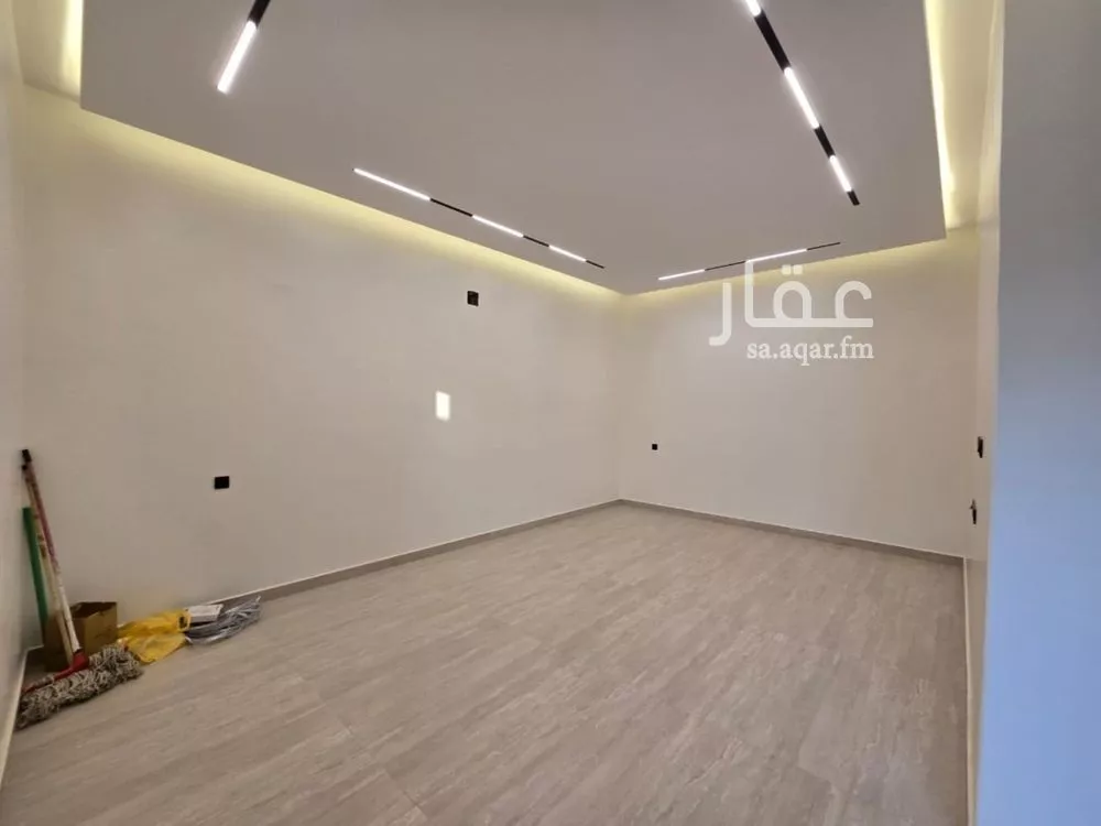 4 bedroom villa in Al Uraija Al Awsat, Riyadh 23