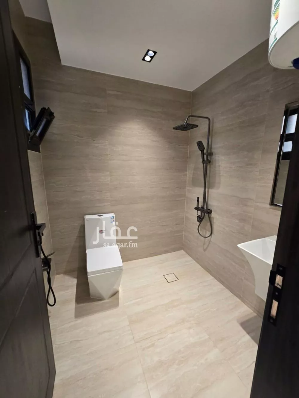 4 bedroom villa in Al Uraija Al Awsat, Riyadh 13