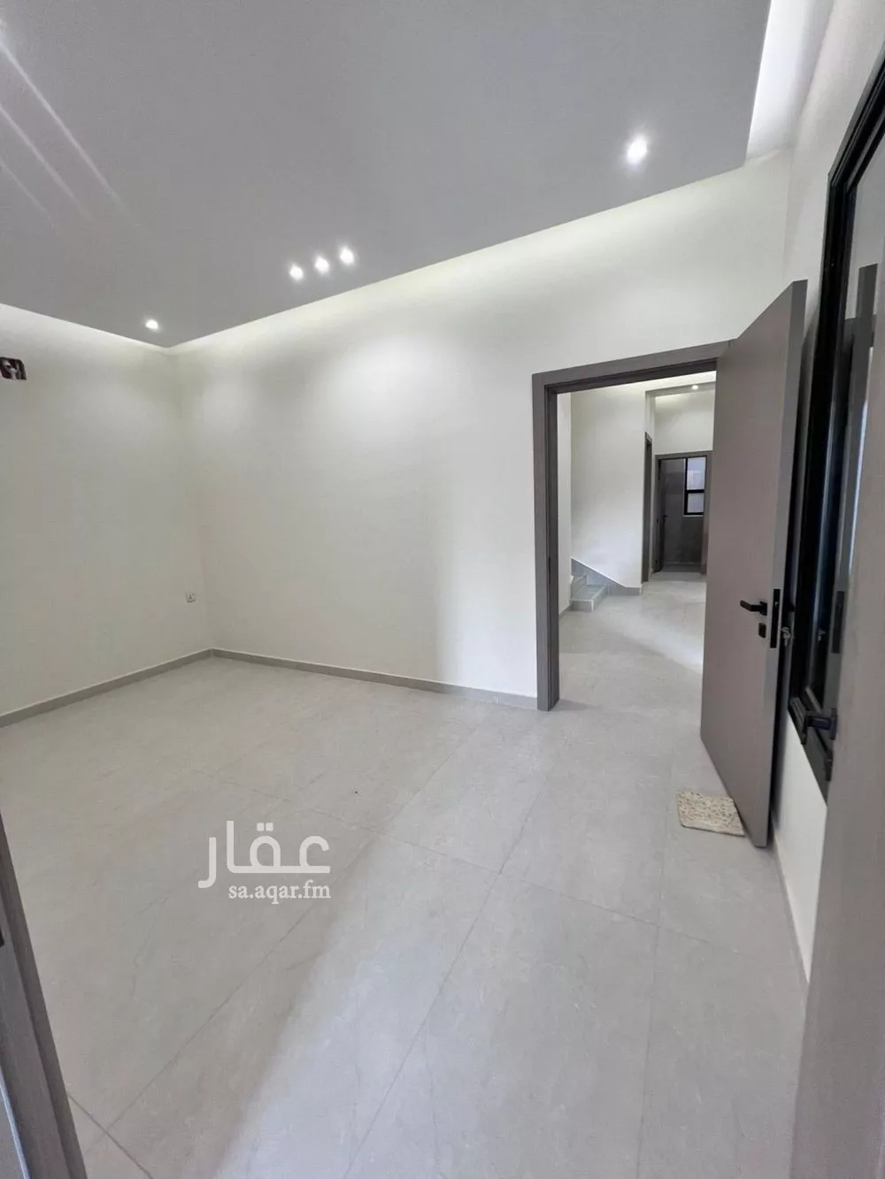 فيلا 6 غرف في العريجاء الوسطى 11