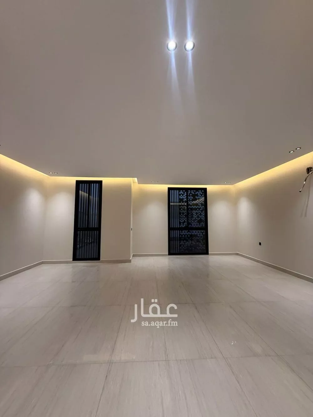 6 bedroom villa in Al Mahdiyyah 25