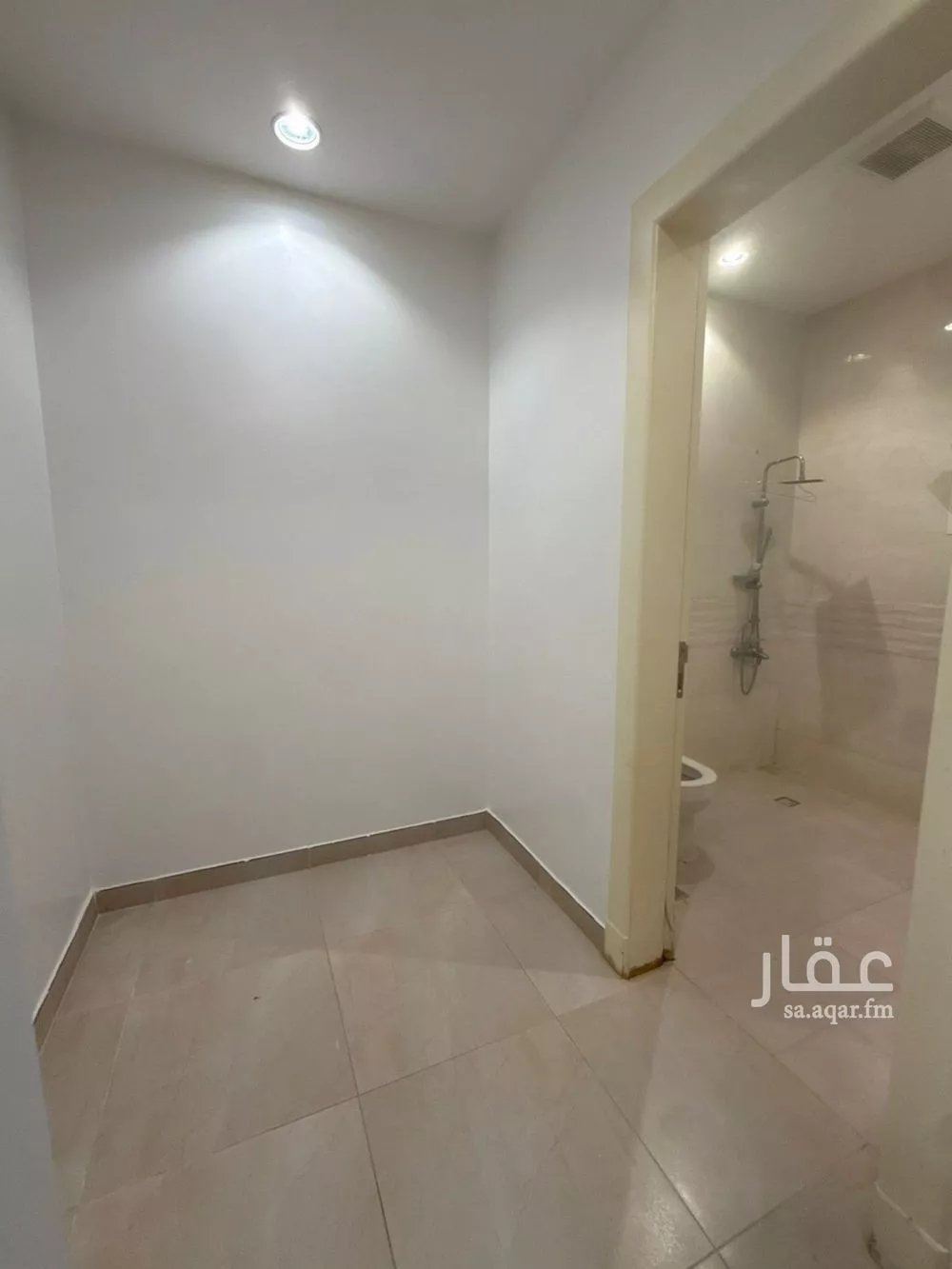 دور 3 غرف في العارض 3