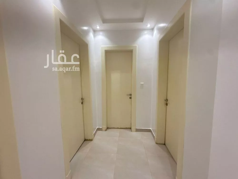 دور 3 غرف في العارض 8