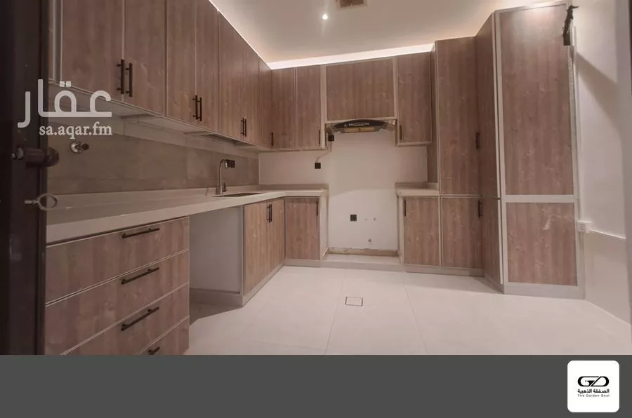3 bedroom apartment in Al Salamah 19