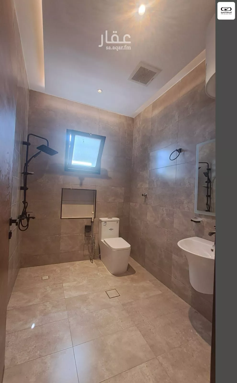 3 bedroom apartment in Al Salamah 6